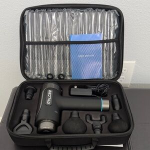 Milcea Black Massage Gun Set